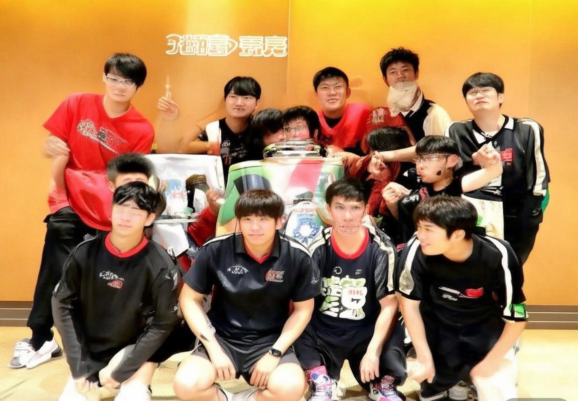 IG战队客场挑战T1:主场优势与年轻选手心理素质的较量,心态与临场发挥成关键 IG战队客场挑战T1:主场优势与年轻选手心理素质的较量,心态与临场发挥成关键